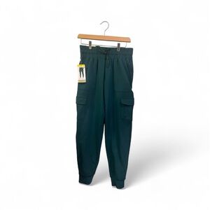 NWT, Mondetta, Hunter Green Size S, Cargo Joggers 🎄